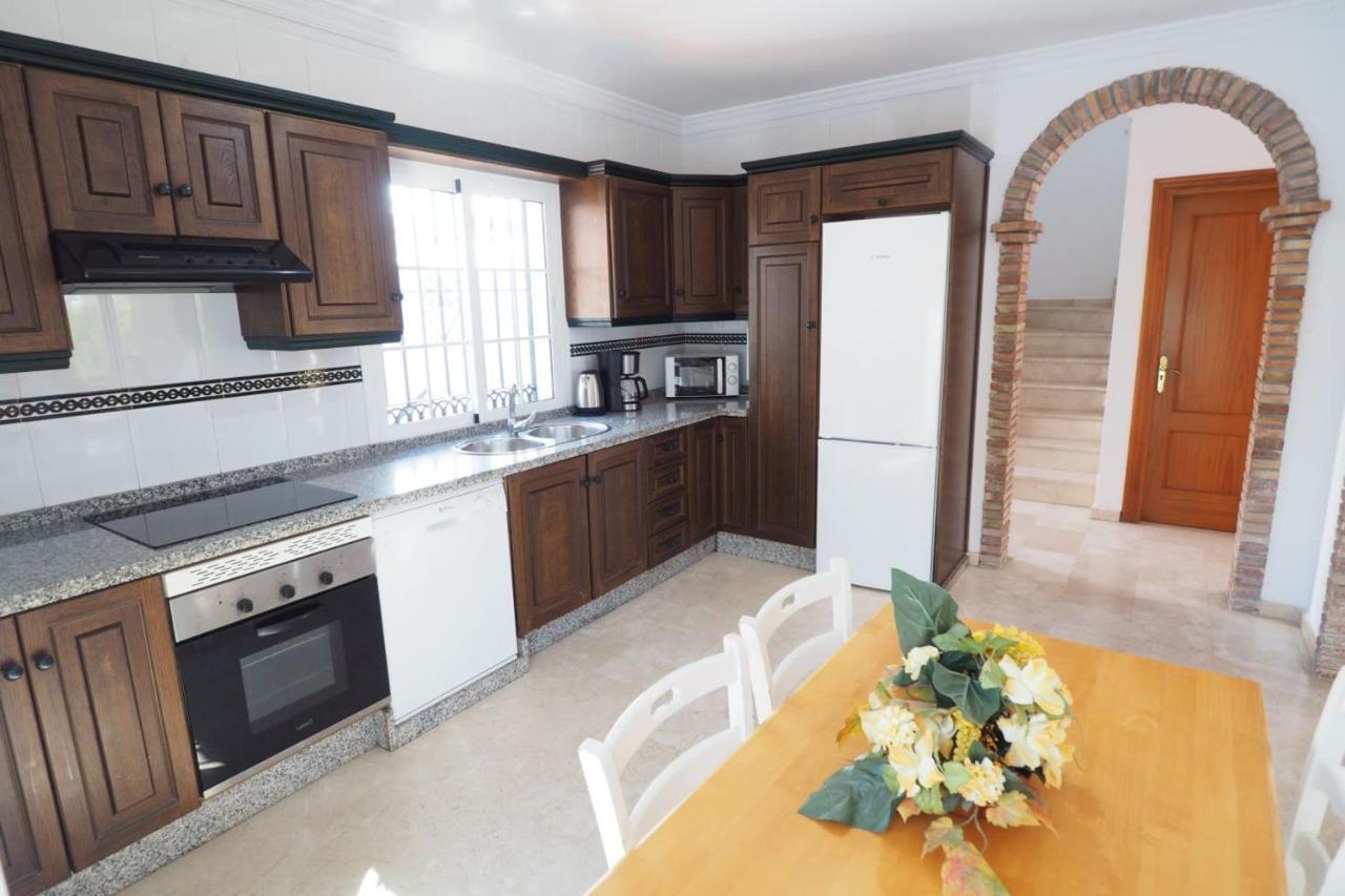 Nerja Paradise Rentals - Villa Victoria Exterior photo